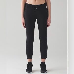 Lululemon On The Fly Pant *28" Black Women’s Size 6